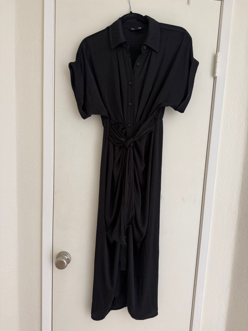 Steve Madden Tori Black Tie-Front Midi Shirt Dress size 4 - Picture 2 of 7